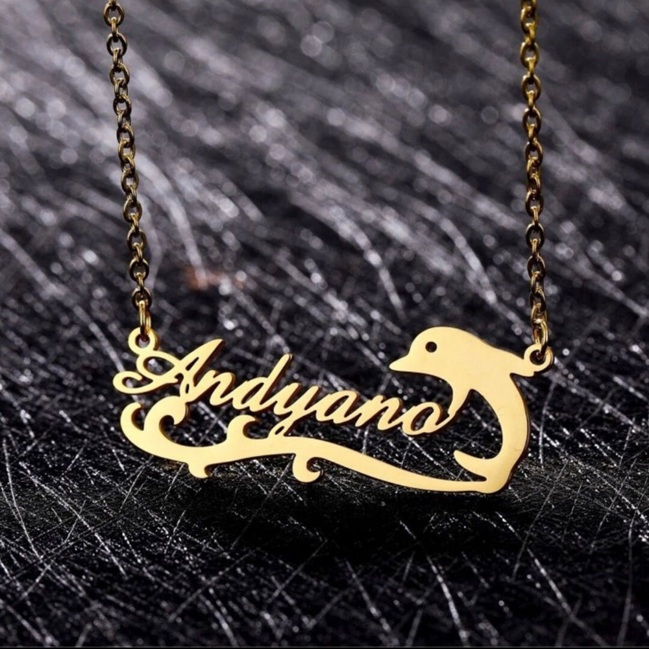 Cutomized dolphine necklace with your name