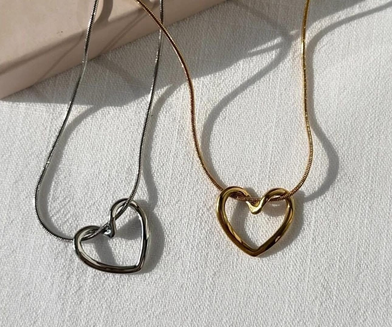 Love's Knot Necklace