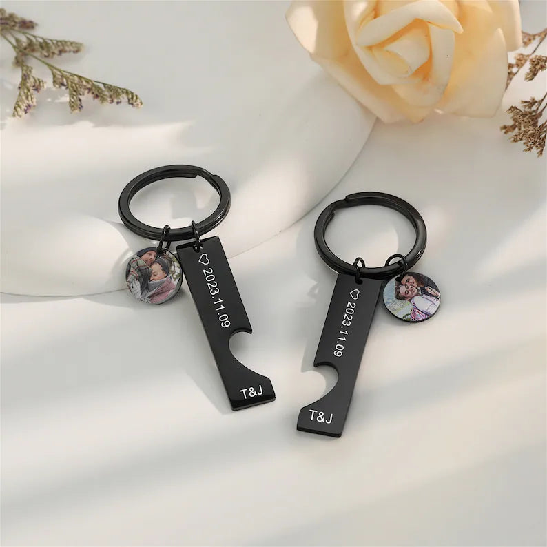 Custom Matching Keychain, Couple Keychain with Photo, Engraved Keychain, Valentine's Day Gift for Boyfriend Girlfriend, Couple Keychain Set